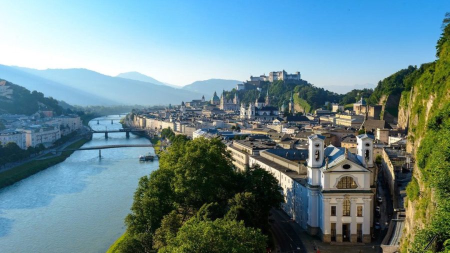 Aussicht auf die Stadt Salzburg vom Mönchsberg